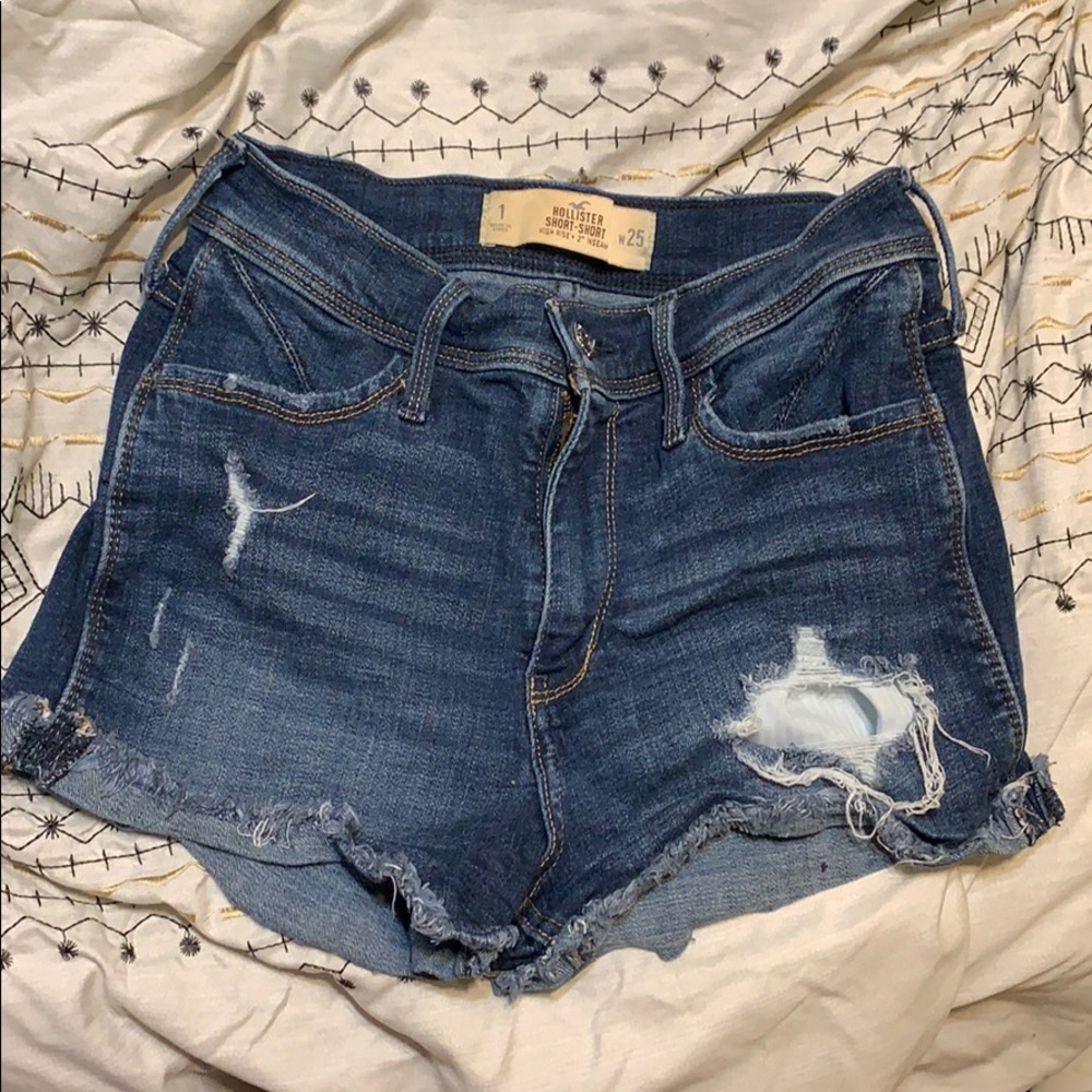 Hollister Jean shorts